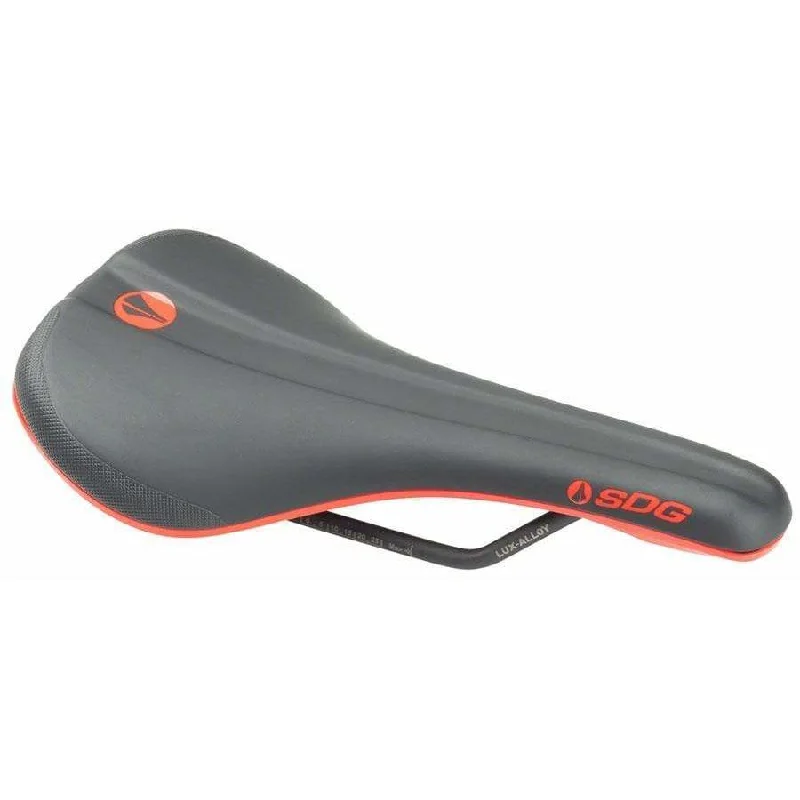 Bel-Air V3 Saddle Lux-Alloy Rails Red