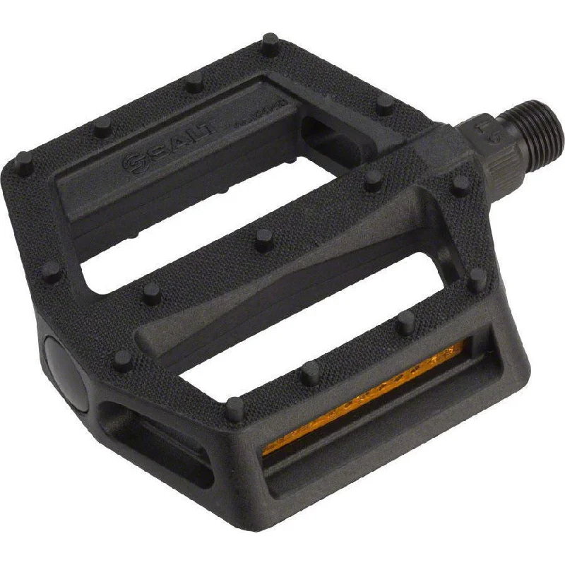 Junior Platform Pedals Body: Nylon Spindle: Cr-Mo 9/16 Black